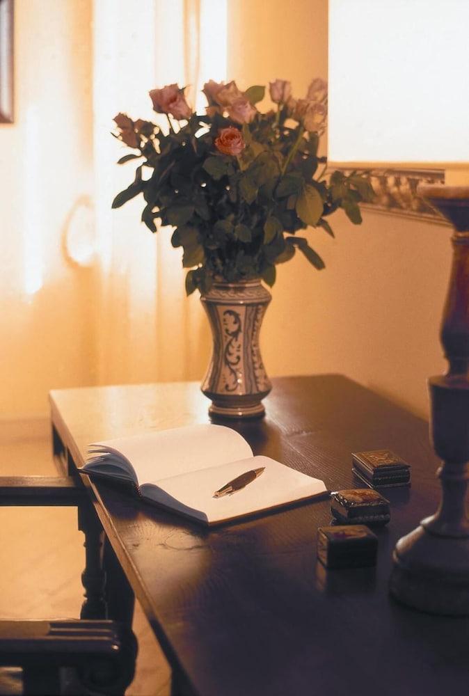 Palazzo Leti Residenza D'Epoca Hotel Spoleto Eksteriør billede